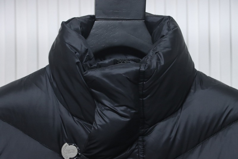 Monc COAT