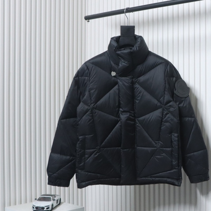 Monc COAT
