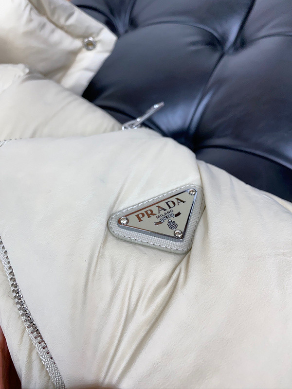 Monc COAT