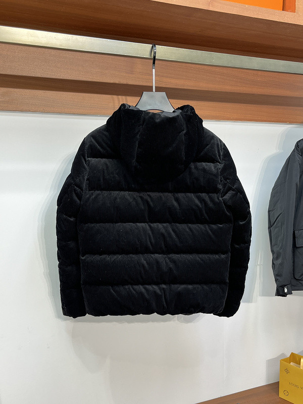 Monc COAT