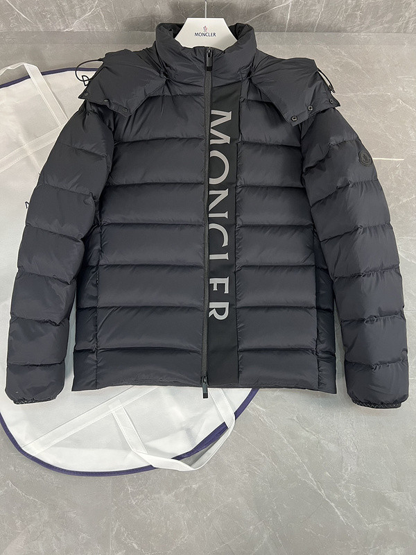 Monc COAT