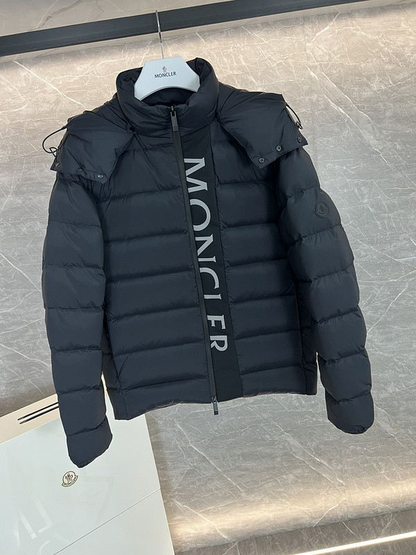 Monc COAT