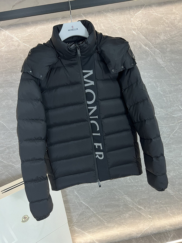 Monc COAT
