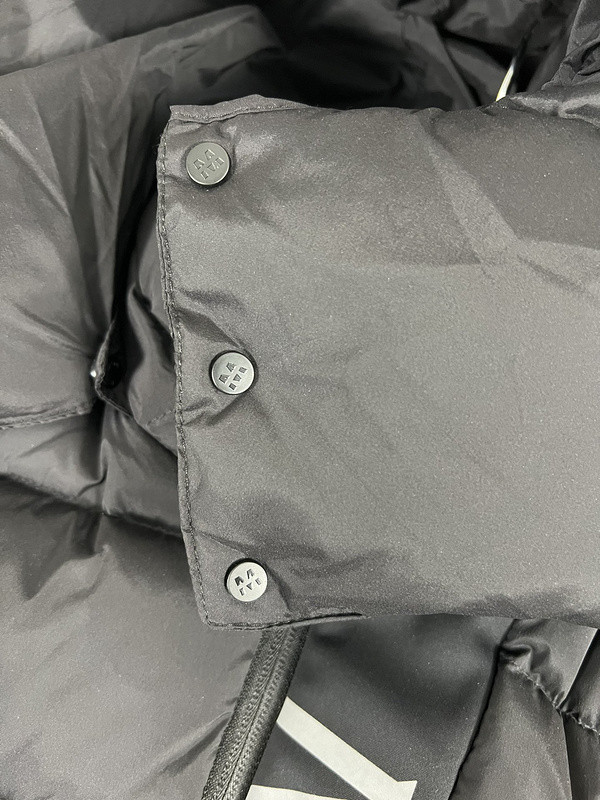 Monc COAT