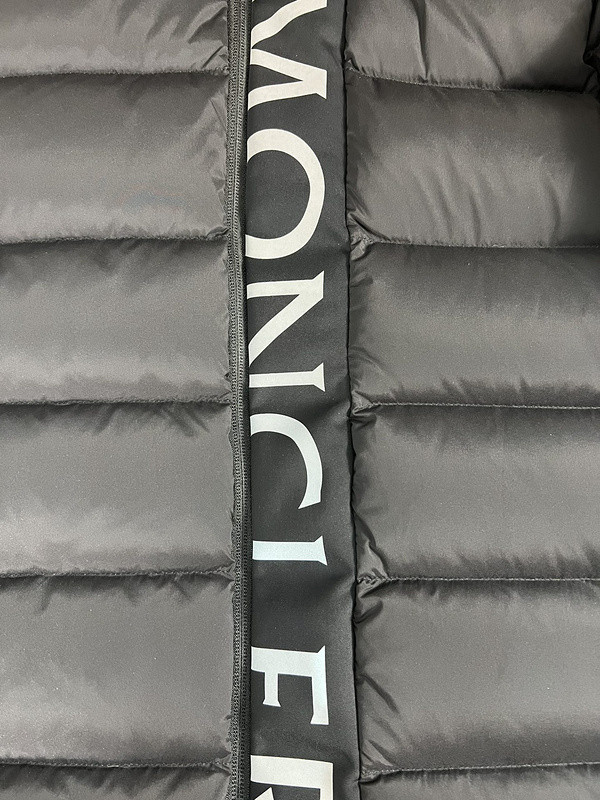Monc COAT