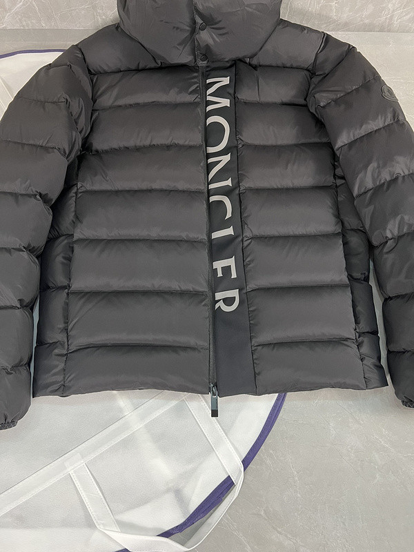 Monc COAT