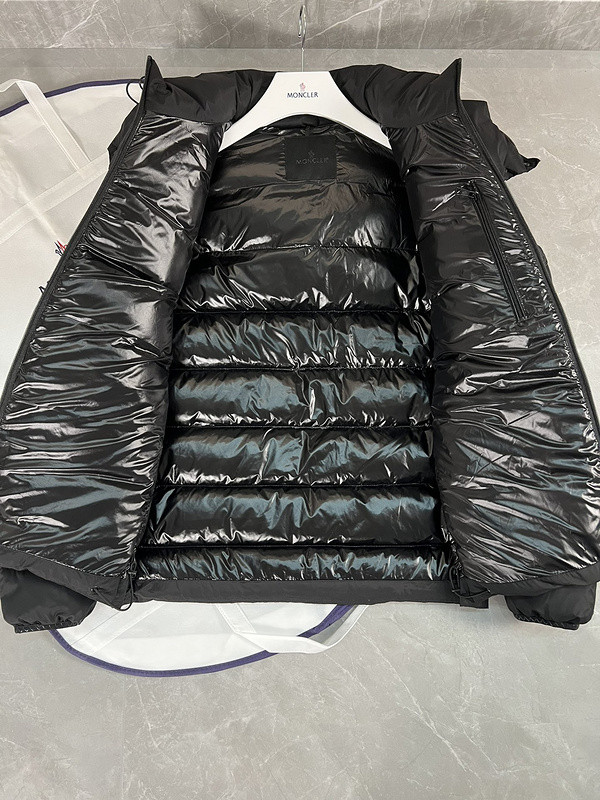 Monc COAT