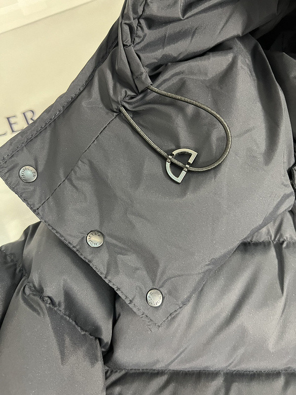 Monc COAT