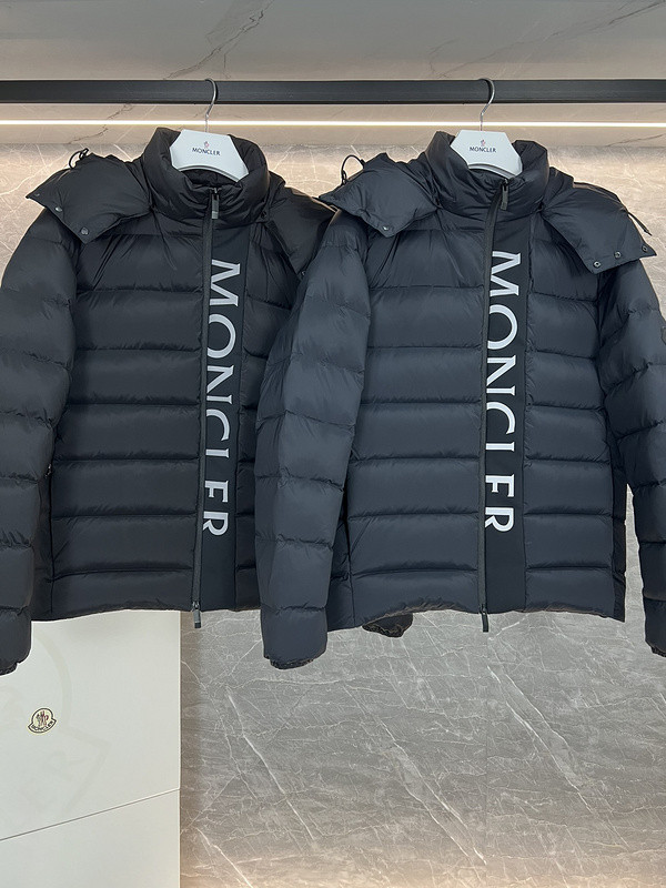 Monc COAT