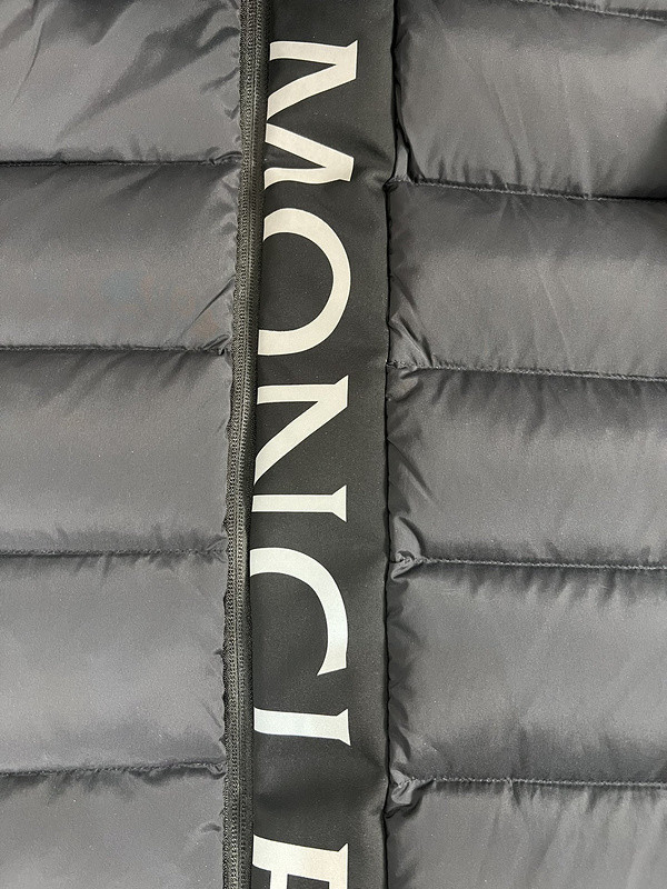 Monc COAT