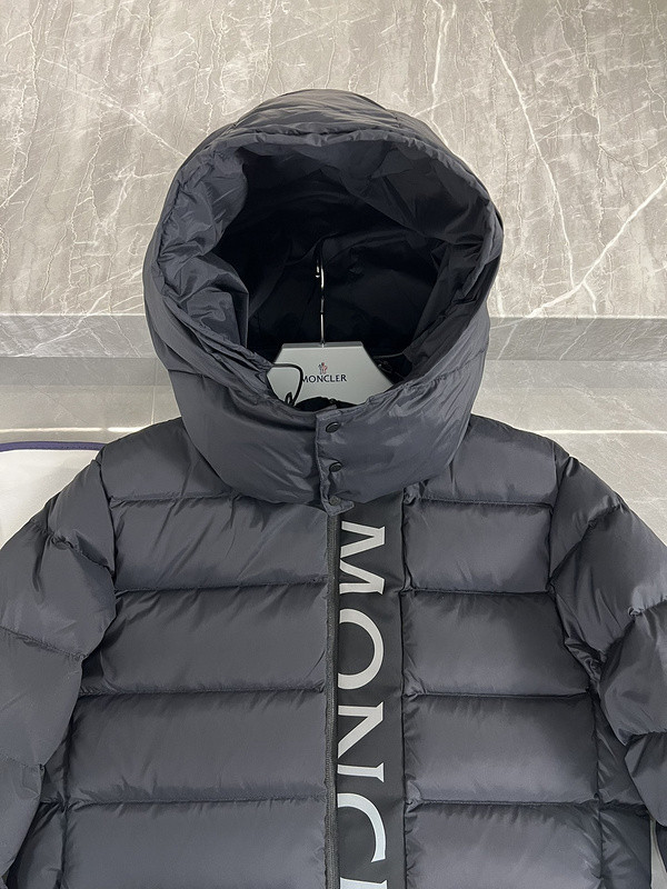 Monc COAT