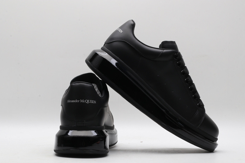MQ Sneakers