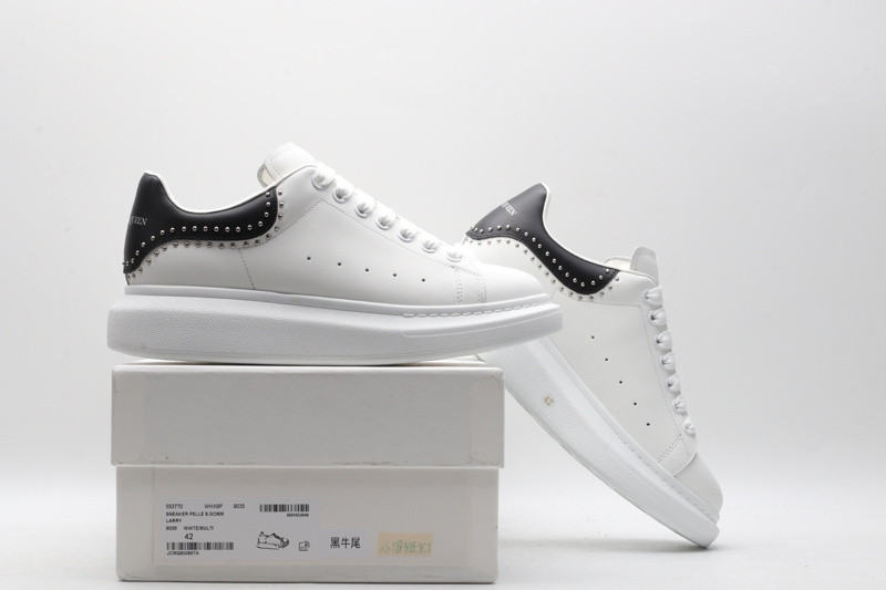 MQ Sneakers