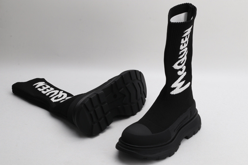 MQ Sneakers