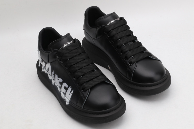 MQ Sneakers