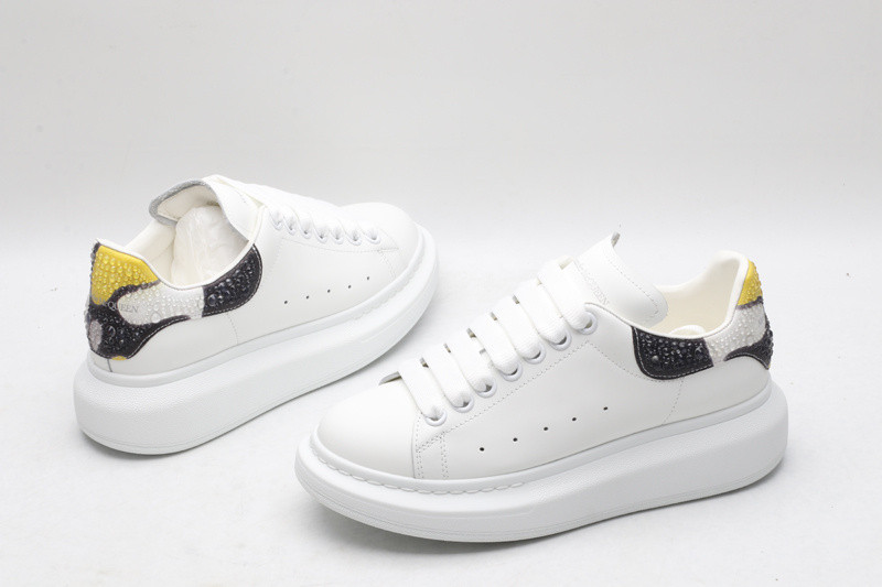 MQ Sneakers