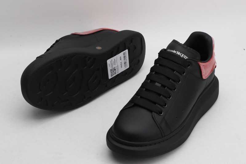 MQ Sneakers