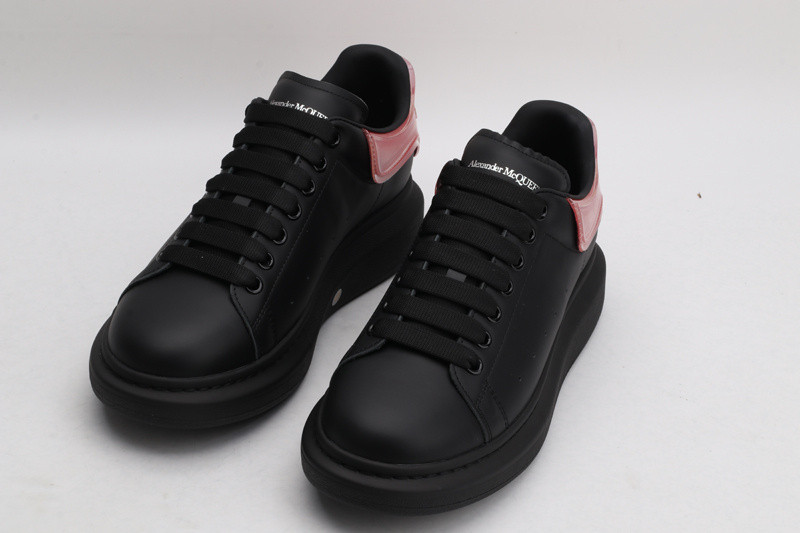 MQ Sneakers