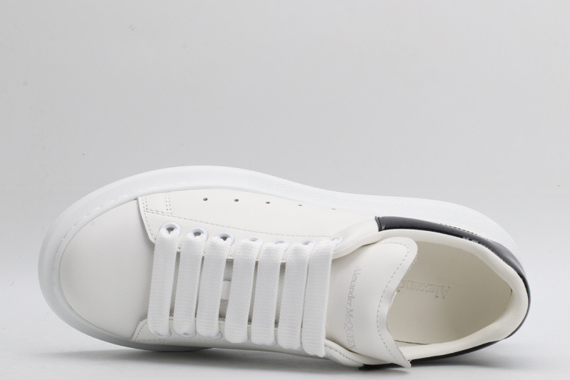 MQ Sneakers