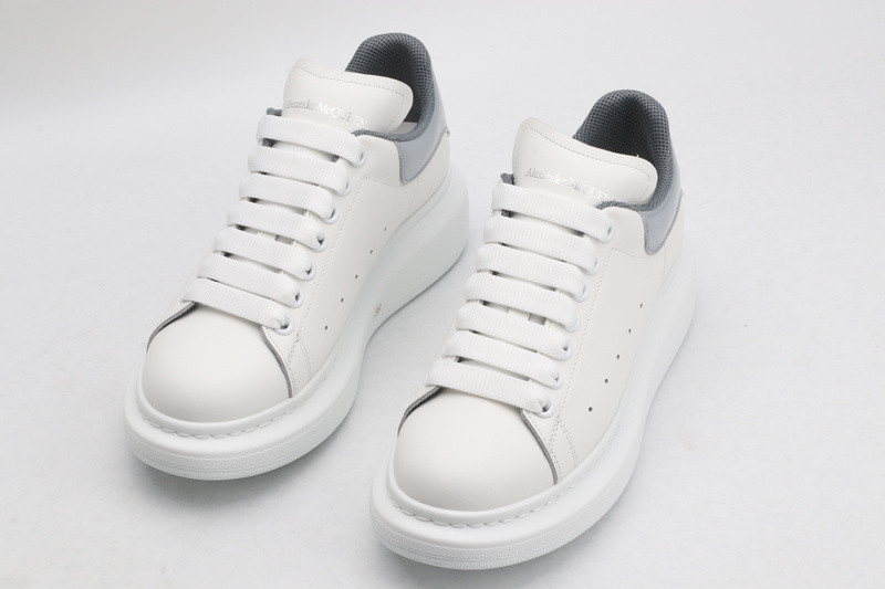 MQ Sneakers