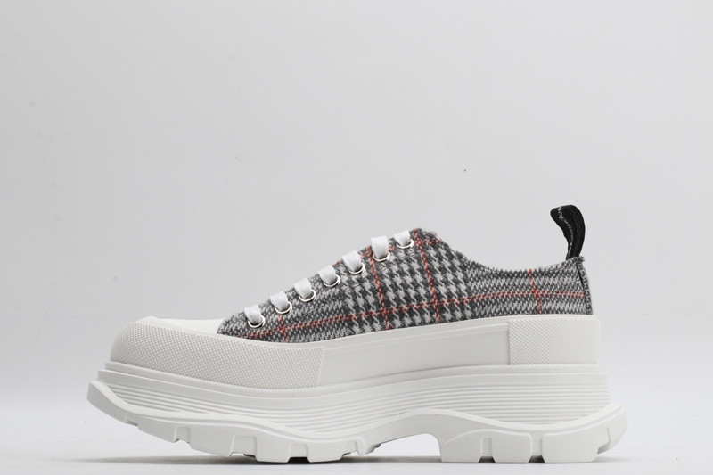 MQ Sneakers