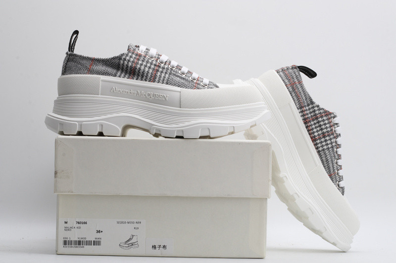 MQ Sneakers