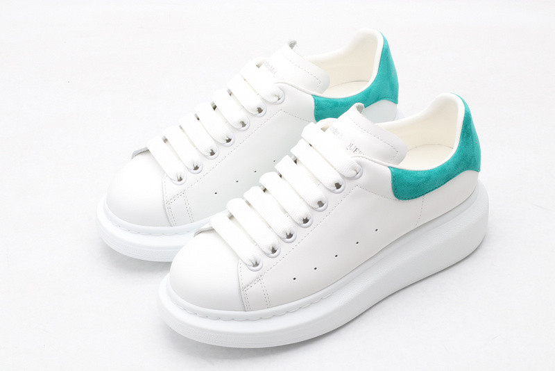 MQ Sneakers