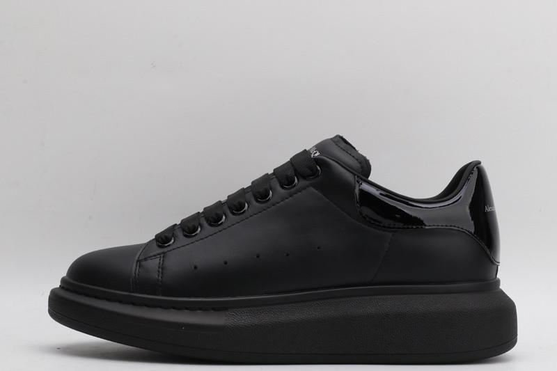 MQ Sneakers