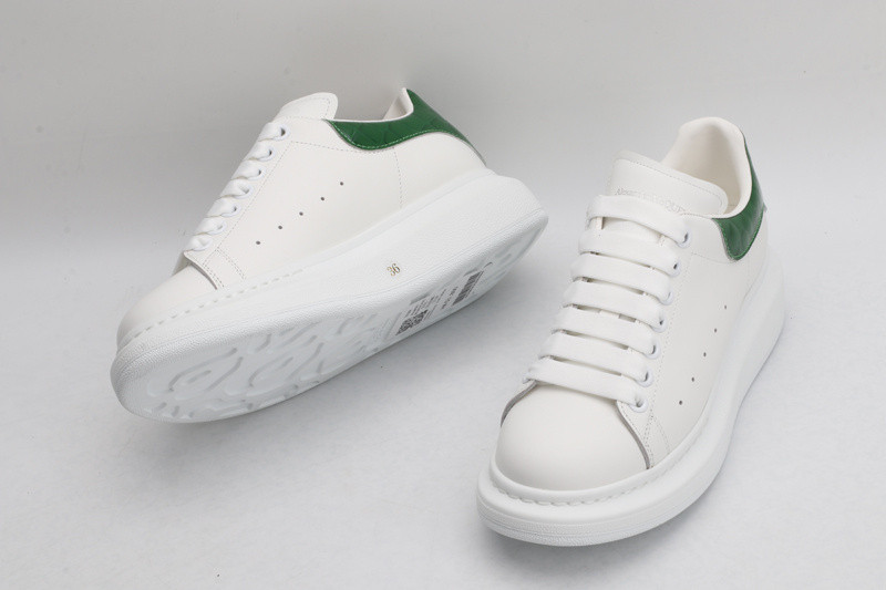 MQ Sneakers