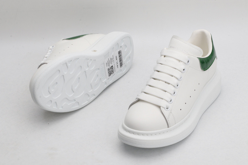 MQ Sneakers