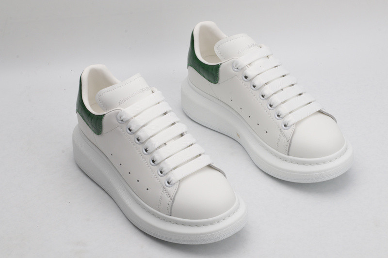 MQ Sneakers