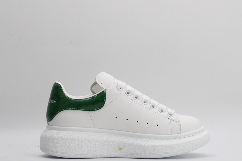 MQ Sneakers