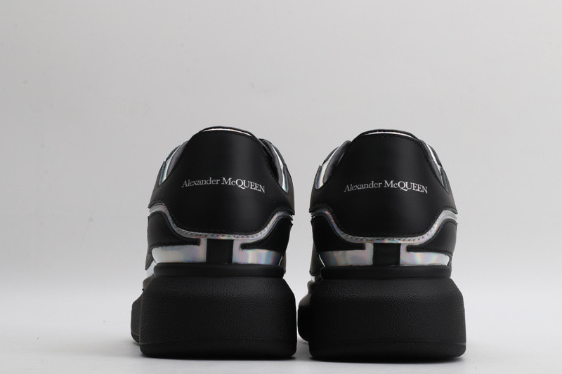 MQ Sneakers
