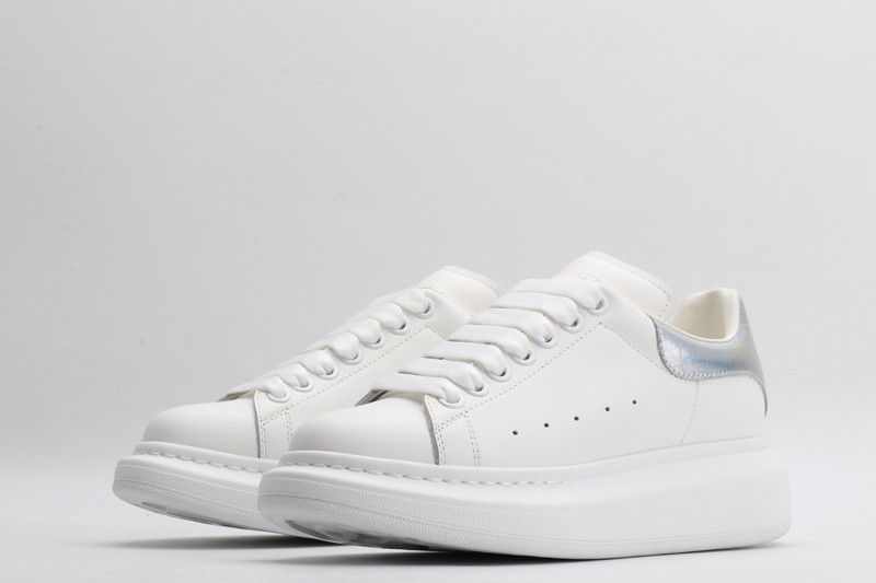MQ Sneakers