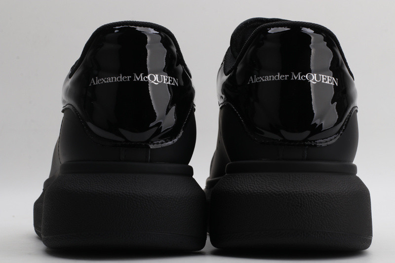 MQ Sneakers