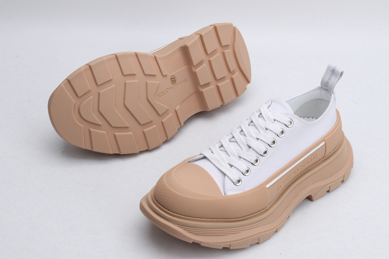 MQ Sneakers