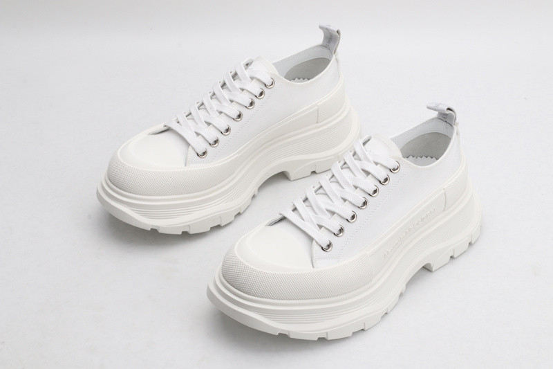 MQ Sneakers
