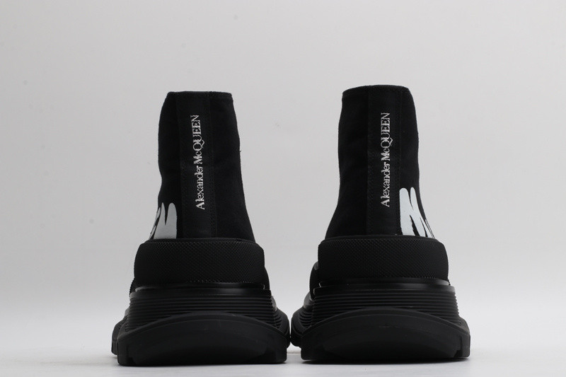 MQ Sneakers