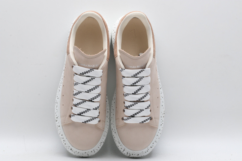 MQ Sneakers
