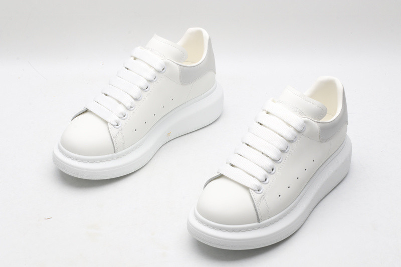 MQ Sneakers