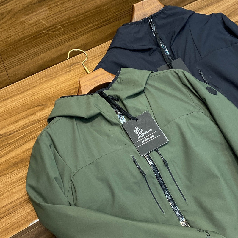 Monc COAT