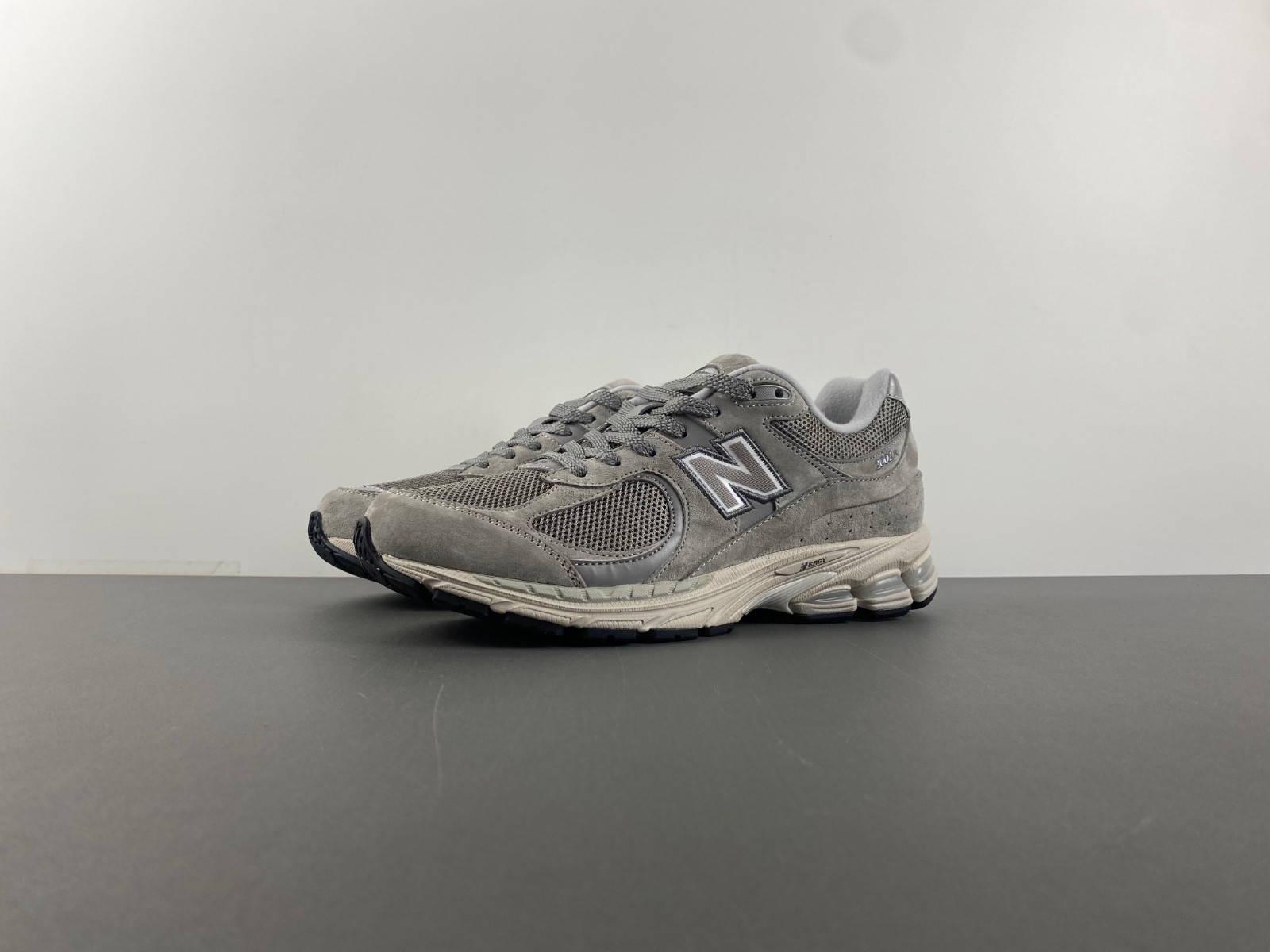 New New Balance ML2002RC