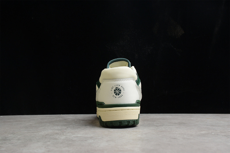 NEW Balan* Sneakers