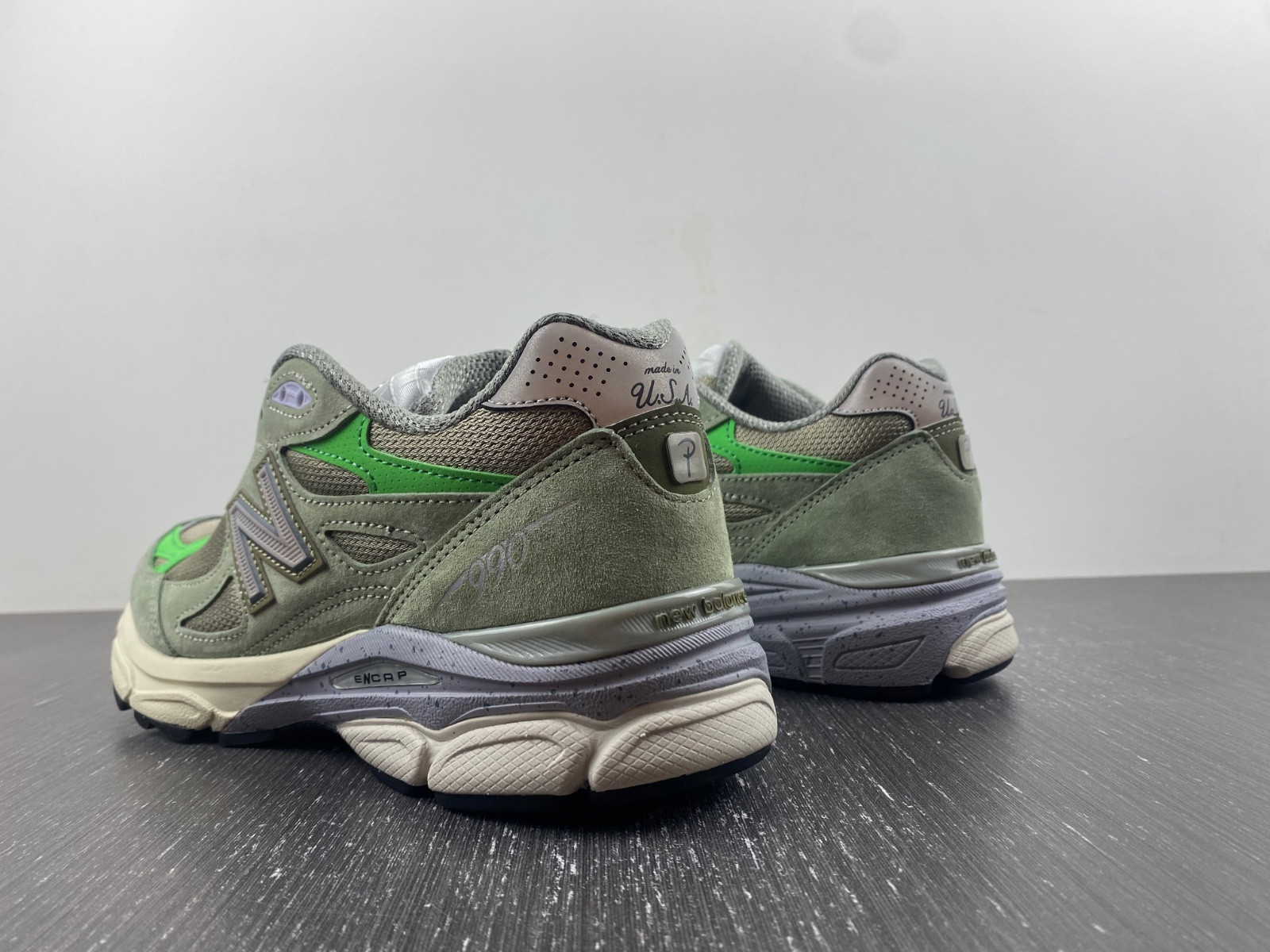 Patta x New Balance 990v3
