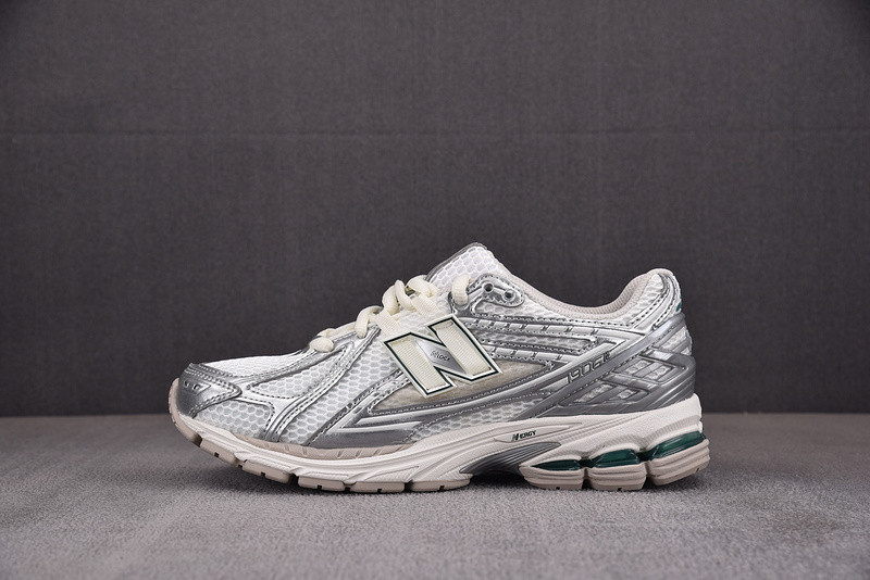 New Balance NB 1906R M1906REE