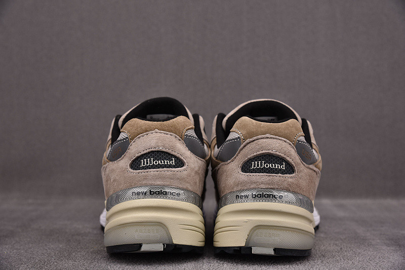 NEW Balan* Sneakers