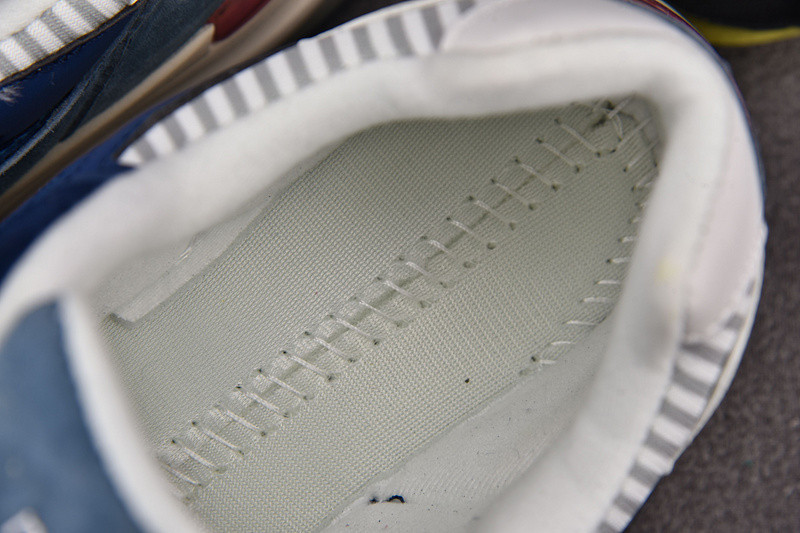 NEW Balan* Sneakers