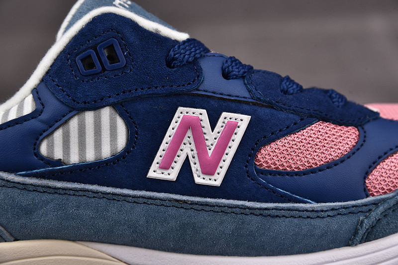 NEW Balan* Sneakers