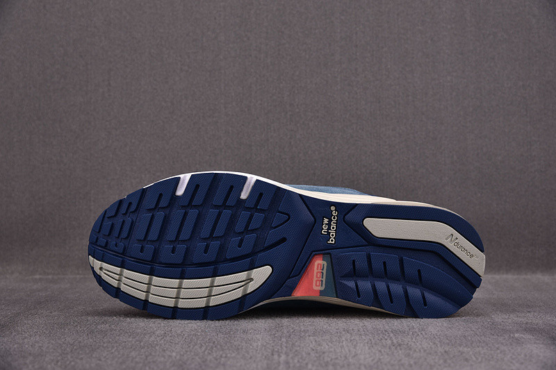 NEW Balan* Sneakers