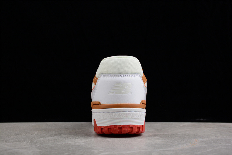 NEW Balan* Sneakers